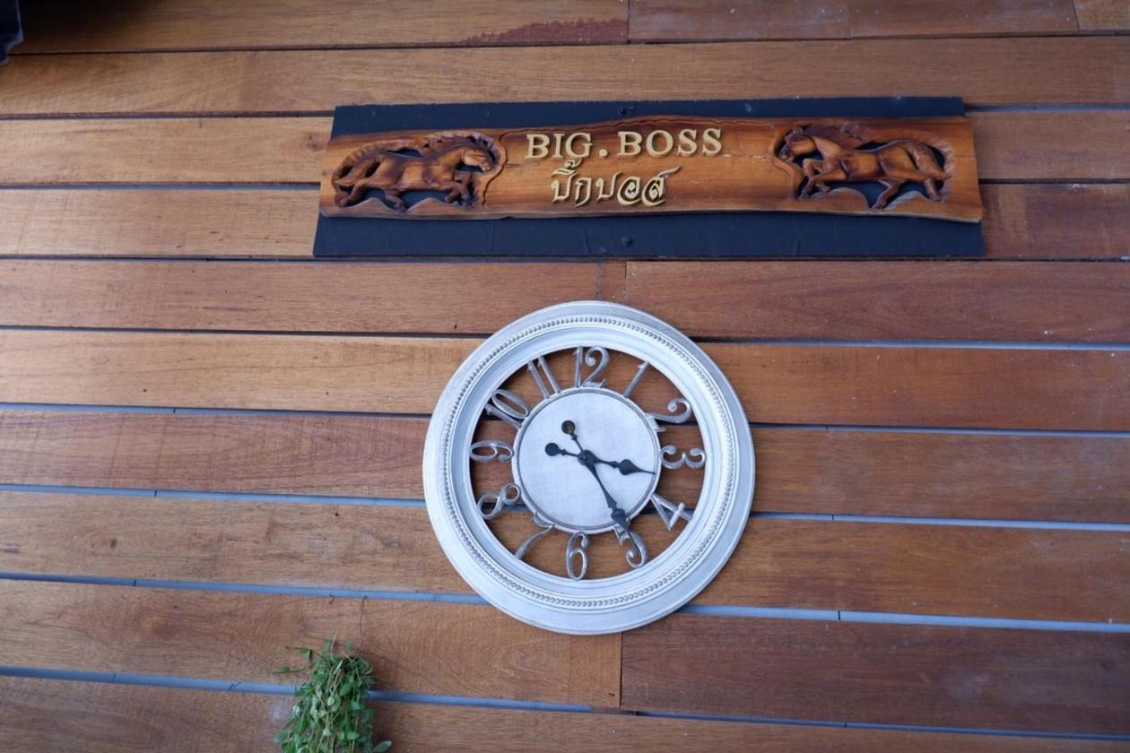Bigboss Hostel Thong Sala Buitenkant foto